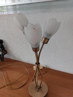 Staand TAFELLAMP.Met 3 tulpvormige glazen kapjes.54 cm hoog., Ophalen of Verzenden, Zo goed als nieuw, Minder dan 50 cm