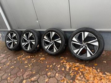 Volvo Xc90 Winterset Rdesign 20inch velgen met winterbanden. beschikbaar voor biedingen