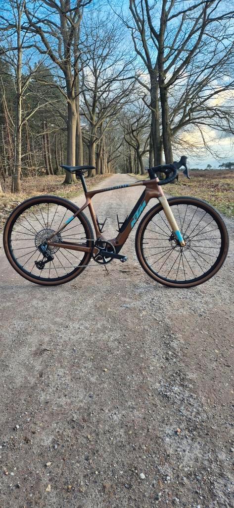 KTM Macina Gravelator SX Prime Carbon gravelbike Bosch SX, Fietsen en Brommers, Fietsen | Racefietsen, Nieuw, Overige merken, Carbon