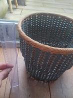 Leuke plantenpot van riet, Ophalen, Mand, Rond, Zo goed als nieuw