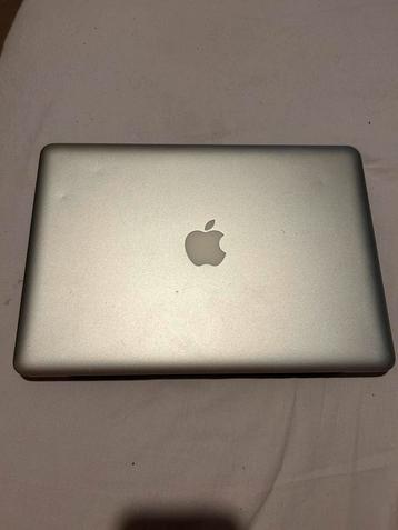 Macbook pro mid 2012 met lader! beschikbaar voor biedingen