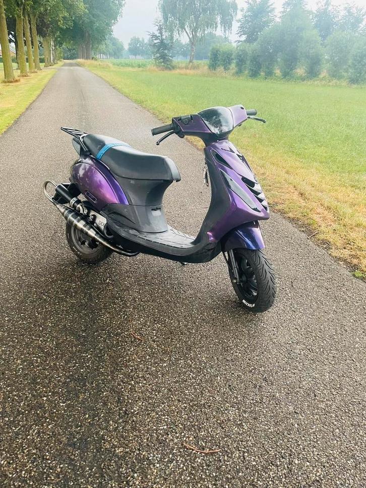 Zip 2t 70cc ac, Fietsen en Brommers, Scooters | Piaggio, Zo goed als nieuw, Zip, Tweetakt, Ophalen