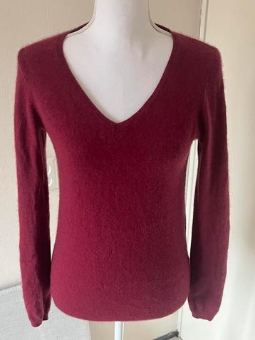 100% cashmere, donker rood / fuchsia trui maat S beschikbaar voor biedingen