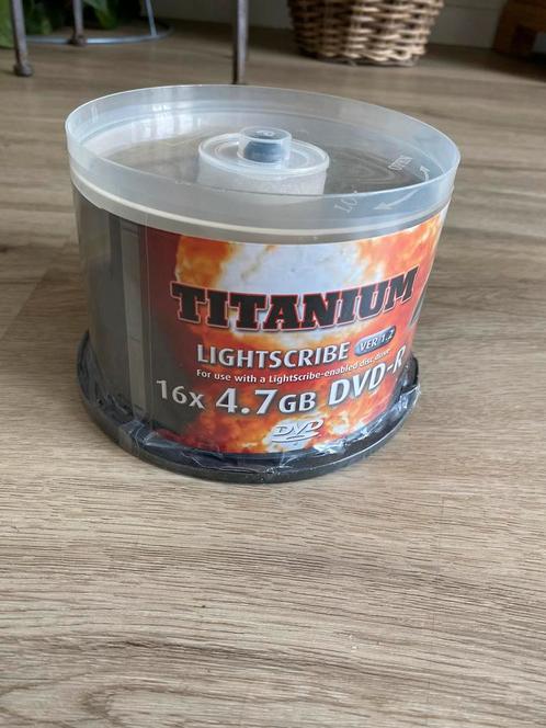 Titanium Light-scribe 4.7GB DVD’s 50-pack -nieuw,, Computers en Software, Beschrijfbare discs, Nieuw, Dvd, Herschrijfbaar, Lightscribe