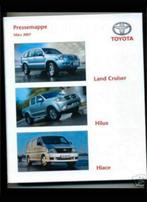 Toyota Land Cruiser, Hilux en Hilace persmap uit 2007, Toyota, Ophalen of Verzenden, Zo goed als nieuw, Toyota