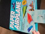 Papieren vliegtuigjes vouwen, Ophalen of Verzenden, Zo goed als nieuw