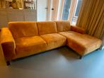 Okergele velours bank, Huis en Inrichting, Ophalen, Gebruikt, Hoekbank, Driepersoons