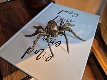 Vintage spin beschikbaar voor biedingen