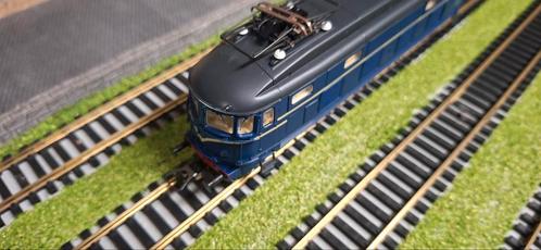 Roco 43615 NS 1000 in DOOS
Functioneert prima met wisselende, Hobby en Vrije tijd, Modeltreinen | H0, Zo goed als nieuw, Locomotief