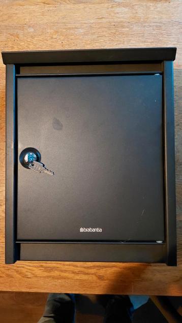 Brabantia Brievenbus - Zwart beschikbaar voor biedingen