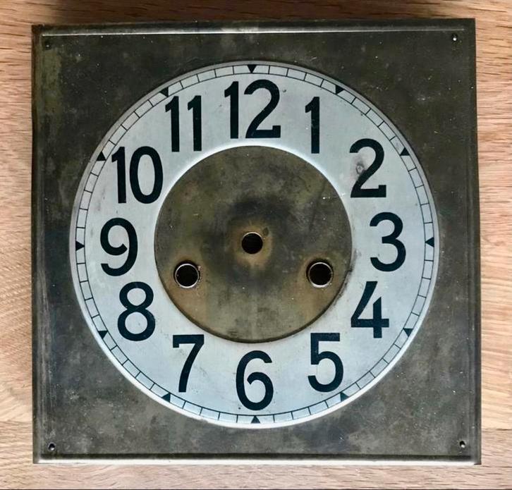 Pfeilkreuz wijzerplaat, Antiek en Kunst, Antiek | Klokken, Ophalen of Verzenden