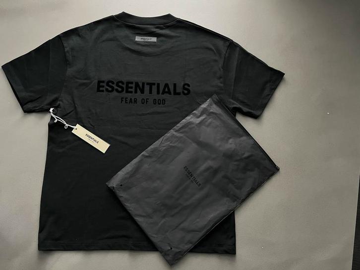 Fear of God Essentials limo T-Shirt Zwart - Maat S - Nieuw, Kleding | Heren, T-shirts, Nieuw, Maat 46 (S) of kleiner, Zwart, Ophalen of Verzenden