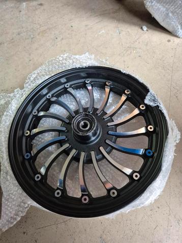 voor velg nieuw djjd cashmere btc riva agm vx la souris beschikbaar voor biedingen