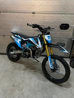 Crossmotor 125cc pitbike NIEUW €649,00, Fietsen en Brommers, Ophalen