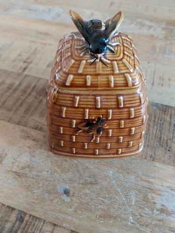 Vintage Honingpotje met Deksel beschikbaar voor biedingen