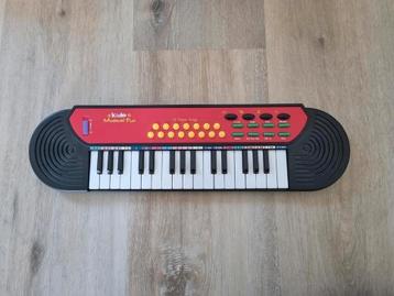 Kids musical fun keyboard beschikbaar voor biedingen