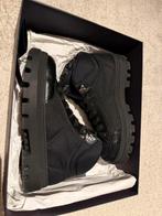 Prada boots, Ophalen of Verzenden, Zo goed als nieuw, Zwart, Boots