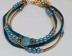 Laagjes armband met suède, buisjes, parels en een kroontje, Ophalen of Verzenden, Nieuw, Blauw, Overige materialen