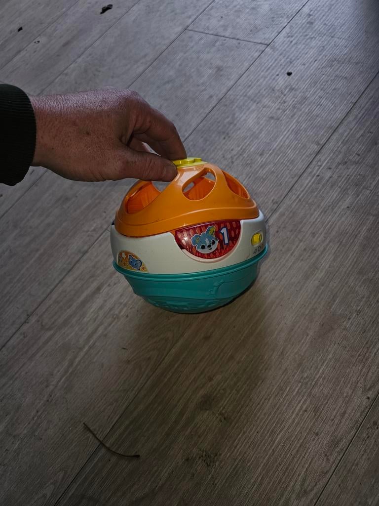 VTech Kruip en Speel Bal, Kinderen en Baby's, Speelgoed | Babyspeelgoed, Ophalen of Verzenden, Zo goed als nieuw, Mobiel, Met licht