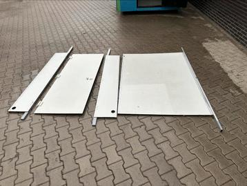 Trespa toilet deur en wand beschikbaar voor biedingen