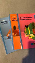 3 boeken helpende zorg en welzijn., Boeken, ThiemeMeulenhoff, Overige niveaus, Ophalen of Verzenden, Zo goed als nieuw