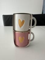 Nieuw! 2 mokken met hartjes print, Overige materialen, Nieuw, Ophalen of Verzenden, Overige stijlen