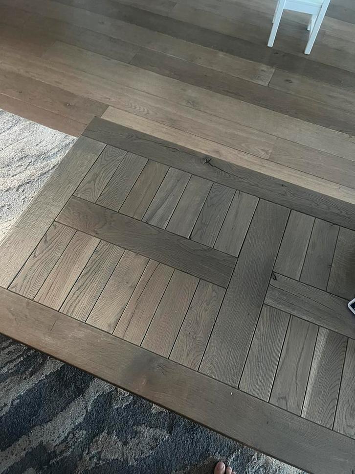 Mooie salon klooster tafel, Huis en Inrichting, Tafels | Salontafels, Zo goed als nieuw, Minder dan 50 cm, 50 tot 100 cm, 100 tot 150 cm