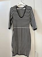 Mooie Zwart /Offwhite stevige stretch jurk maat 38, Maat 38/40 (M), Zwart, Ophalen of Verzenden, Zo goed als nieuw