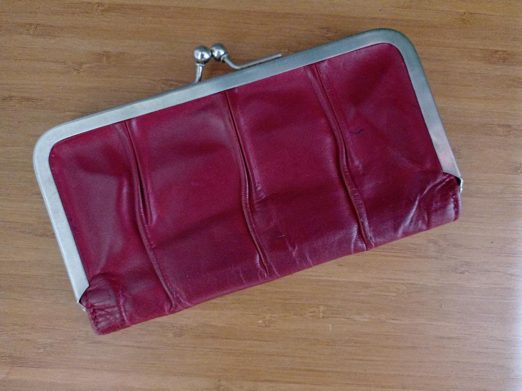 rood lederen sticks and stones portemonnee te koop, Sieraden, Tassen en Uiterlijk, Portemonnees, Gebruikt, Leer, Rood, Ophalen