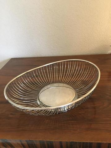Vintage Fruitschaal. Draadmodel RVS. beschikbaar voor biedingen