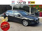 Seat Leon Sportstourer 1.0 eTSI Style I Virtual I Carplay I, Gebruikt, Zwart, 1200 kg, Leon