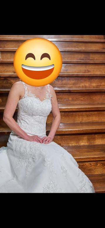 Trouwjurk met corset en hoepelrok - gestoomd! beschikbaar voor biedingen