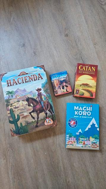 Pakket bordspellen beschikbaar voor biedingen