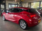 Opel Astra 1.2T 130pk Business Elegance, Auto's, Opel, Keurmerk '100% Onderhouden', 1350 kg, Gebruikt, 1199 cc