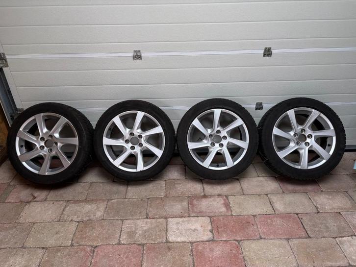 Volvo velgen met winterbanden V60, Auto-onderdelen, Banden en Velgen, Banden en Velgen, Winterbanden, 17 inch, 215 mm, Personenwagen