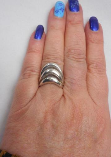 Zilveren massieve verstelbare modernist ring nr.844 beschikbaar voor biedingen