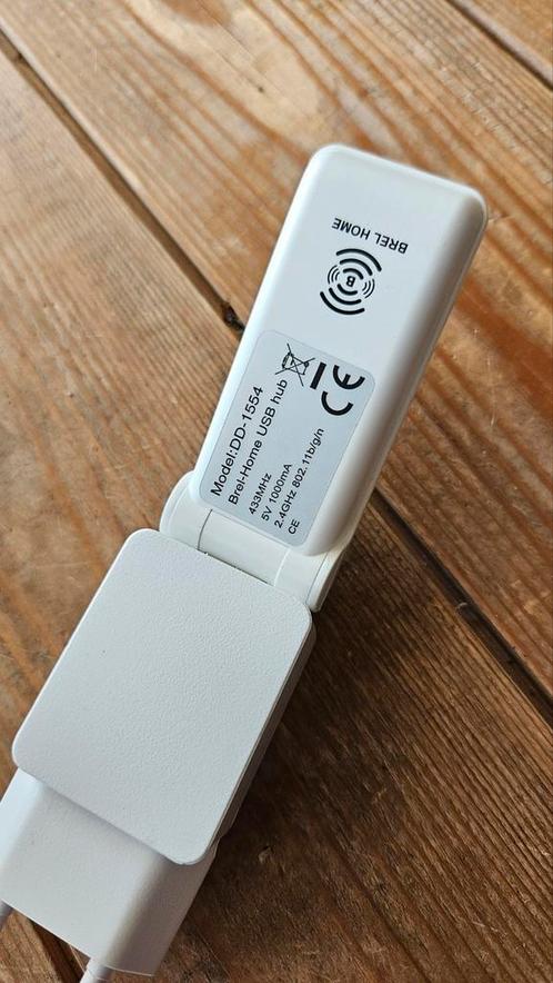 Brel-home USB hub DD-1554, Computers en Software, Pc- en Netwerkkabels, Zo goed als nieuw, Ophalen of Verzenden