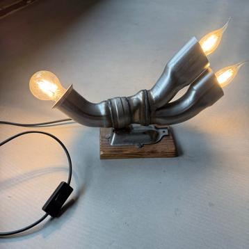 Industriële Lamp Uitlaat eindstuk (Volvo) mancave interieur beschikbaar voor biedingen