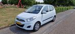 Hyundai i10 1.1 I 5DR 2012 Wit - airco, nieuwe banden en APK, Auto's, Hyundai, Euro 5, 4 cilinders, 400 kg, Wit
