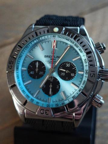 prachtige Breitling B01 chronomat  beschikbaar voor biedingen