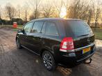 Opel Zafira 2.2 2010 Zwart 7-persoons 111 edition, Auto's, Opel, Voorwielaandrijving, Stof, Zwart, 4 cilinders