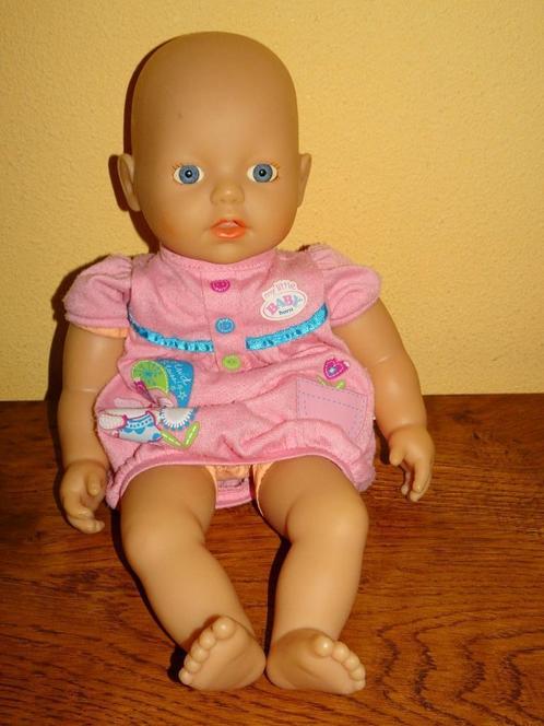 My little Baby born pop met jurkje (33 cm), Kinderen en Baby's, Speelgoed | Poppen, Gebruikt, Babypop, Ophalen of Verzenden