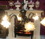 Antieke kroonluchter brons rozen bloem lampenkapjes glas wit, Ophalen of Verzenden, Glas, Antiek / klassiek