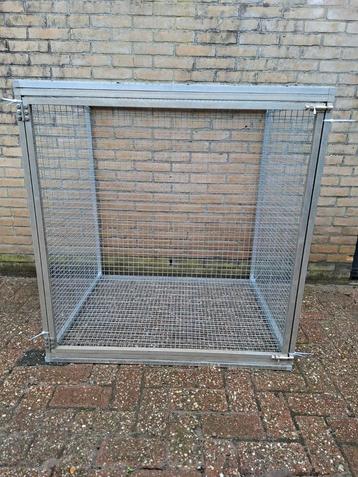 Aluminium voliere of voorhang ren  beschikbaar voor biedingen