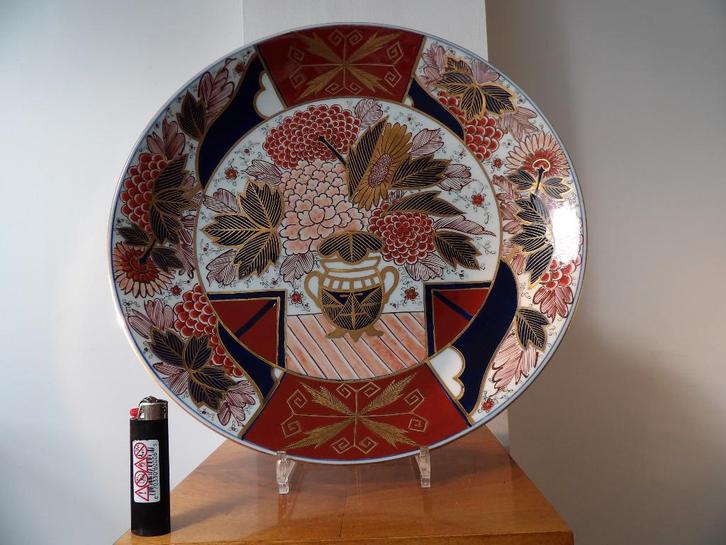 Imari Porselein zeer grote Schaal, Japan, Antiek en Kunst, Antiek | Porselein, Ophalen of Verzenden
