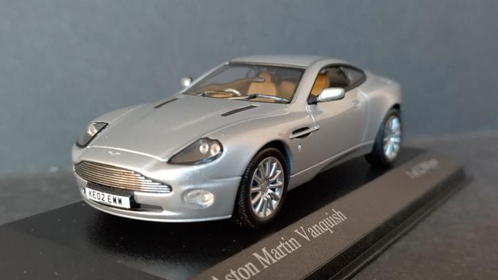 Aston Martin Vanquish 1:43 Minichamps Pol, Hobby en Vrije tijd, Modelauto's | 1:43, Zo goed als nieuw, Verzenden