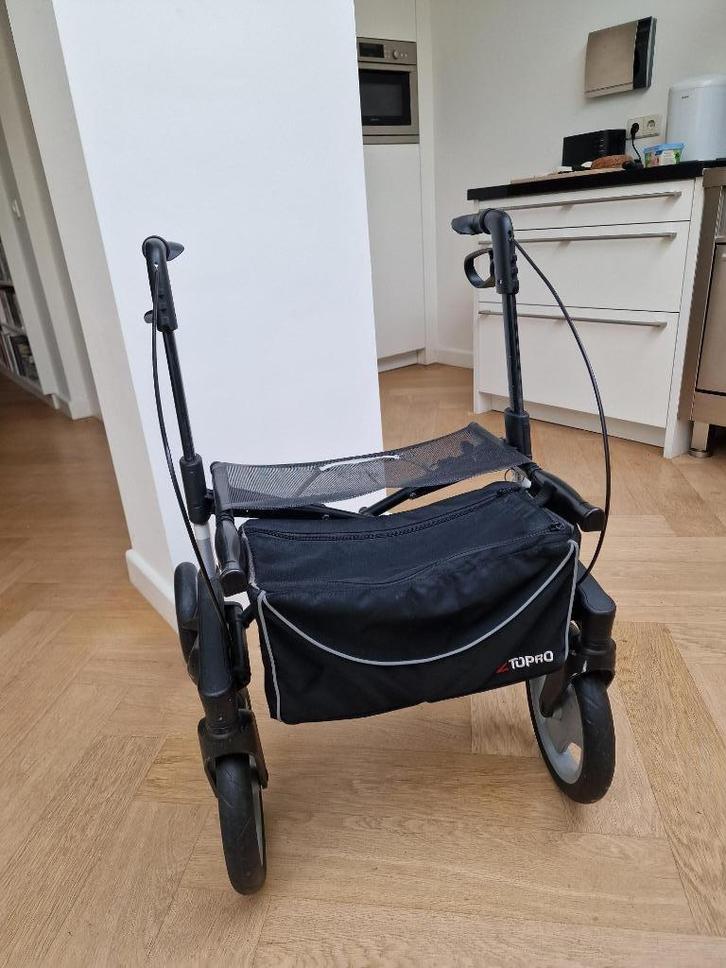 TOPRO OLYMPOS S ROLLATOR, Diversen, Rollators, Zo goed als nieuw, Lichtgewicht, Opvouwbaar, Ophalen of Verzenden