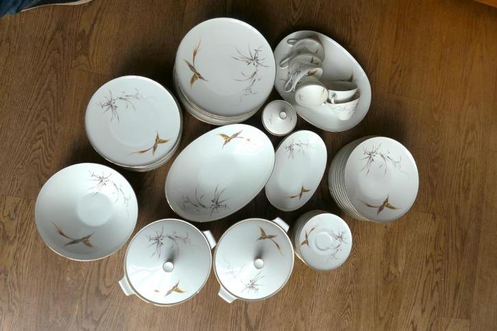 Servies Heinrich H&C Selb Bavaria Germany porselein, Huis en Inrichting, Keuken | Servies, Zo goed als nieuw, Compleet servies