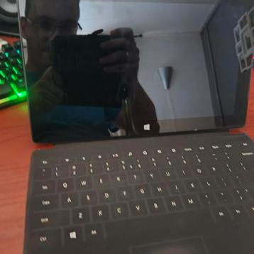 Windows Tablet  Windows 10 RT beschikbaar voor biedingen