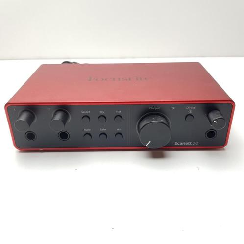 Focusrite Scarlett Solo 4th Gen – Audio Interface, Computers en Software, Pc speakers, Zo goed als nieuw